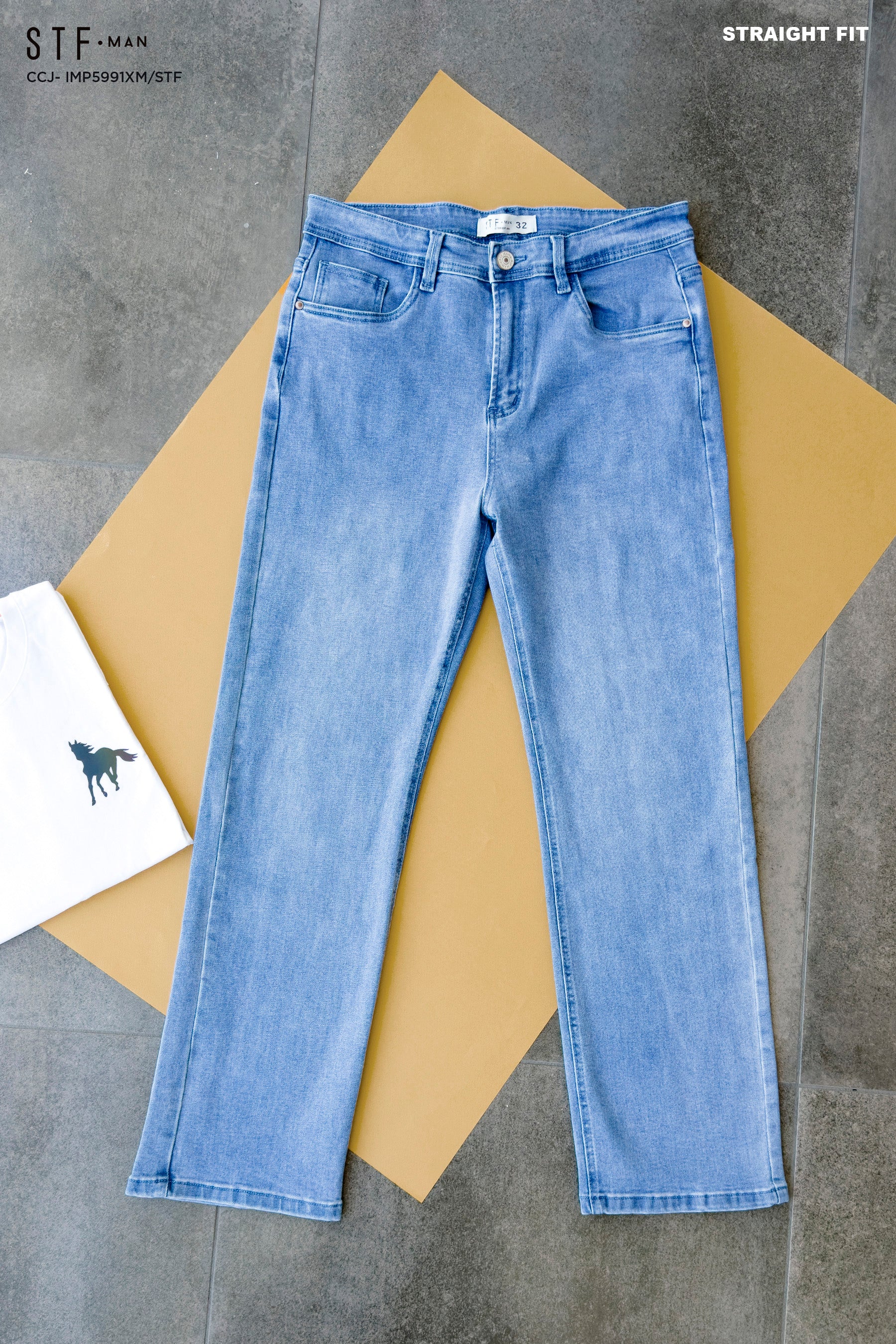 Straight Jeans CCJ-IMP5991XM/STF