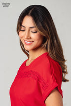 Blusa casual stretch con bordado ENC-207