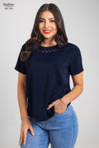 Blusa casual stretch con bordado ENC-208