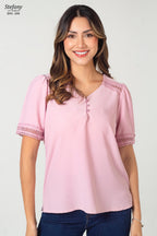 Blusa casual stretch con bordado ENC-206