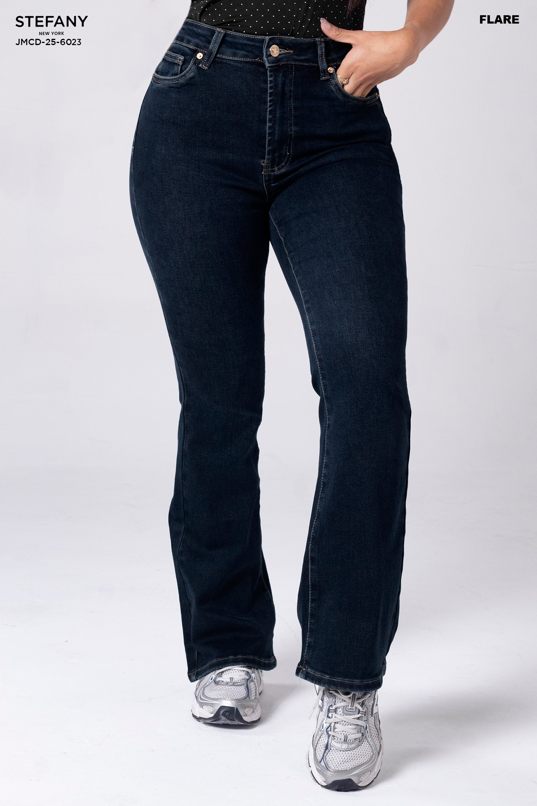 ⁠Flare Jeans JCMD-25-6023