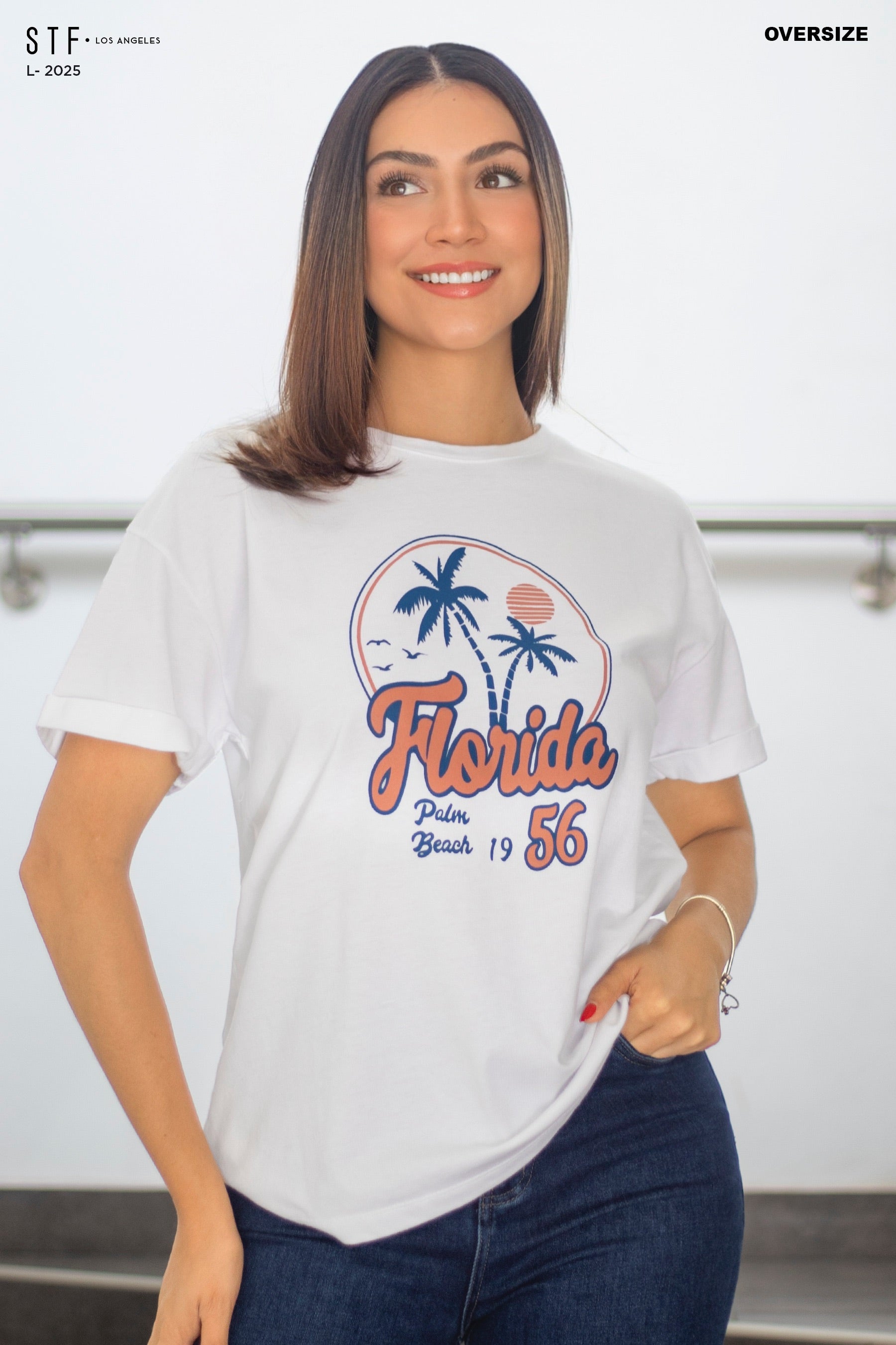 Camiseta Oversize L-2025