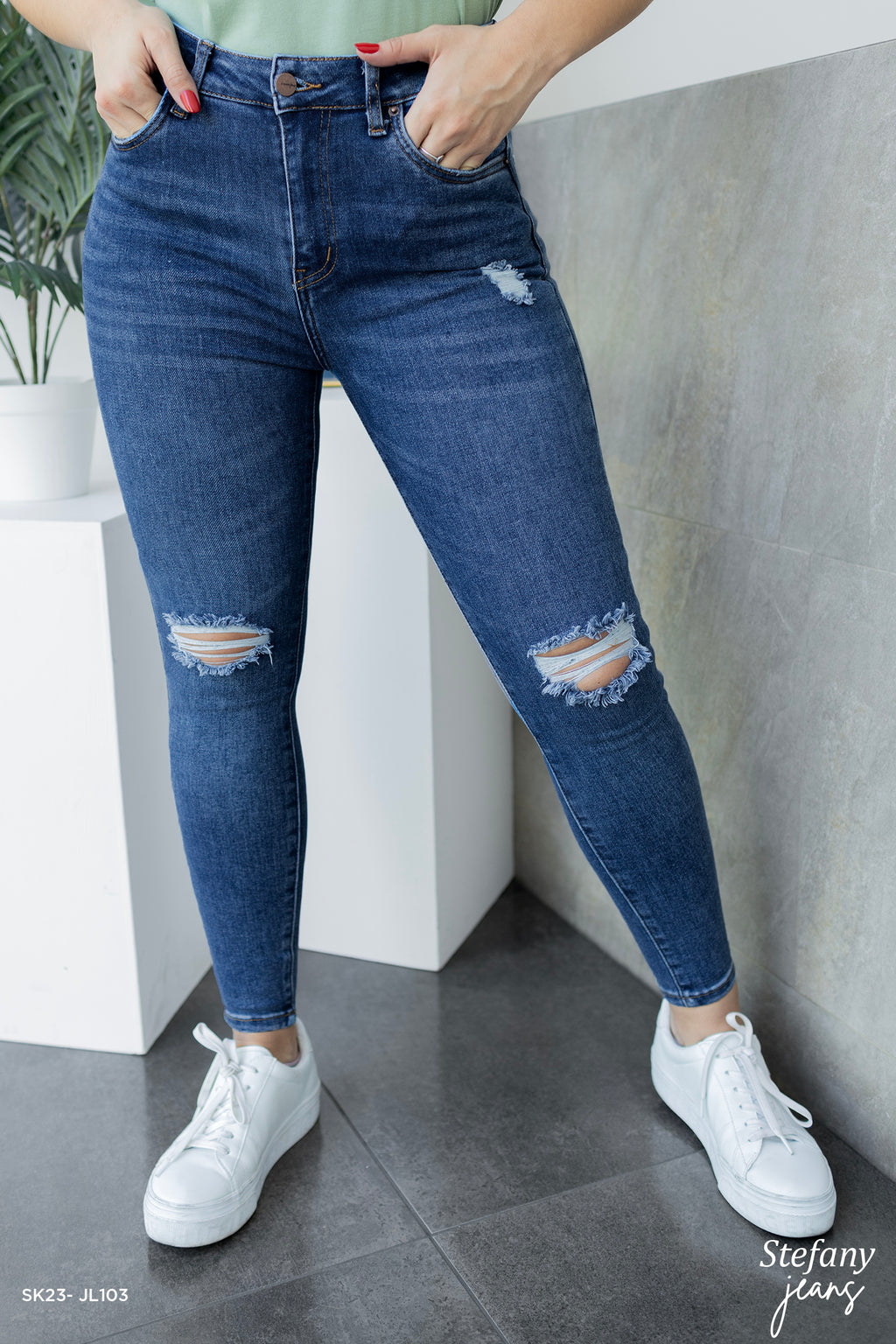 Stefany Jeans SK23-JL103