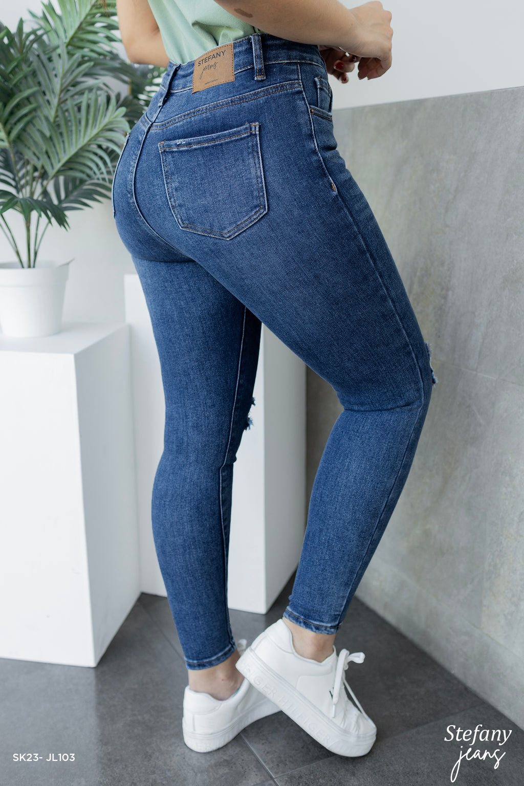 Stefany Jeans SK23-JL103