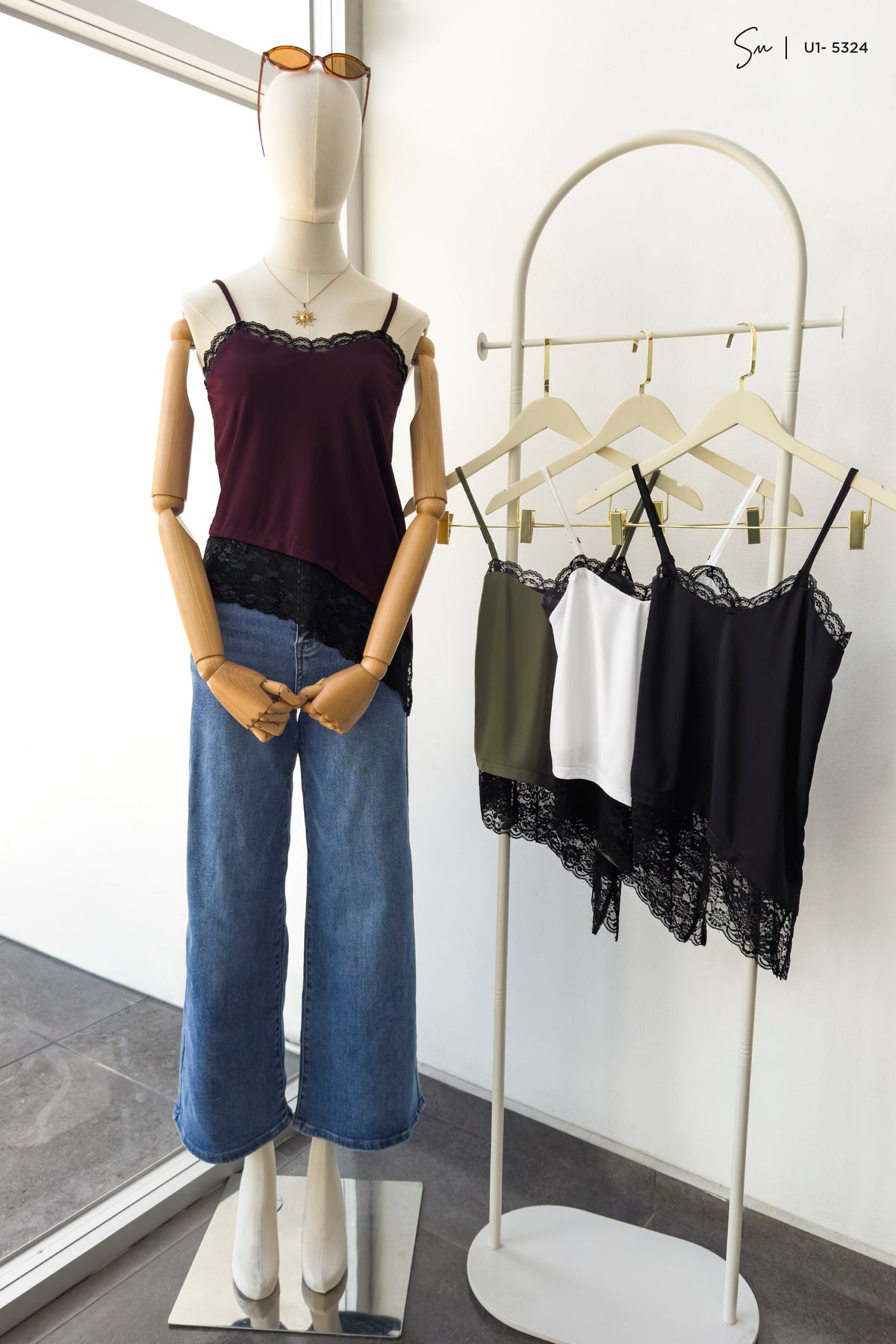 Top de Tirantes con Encaje U1-5324