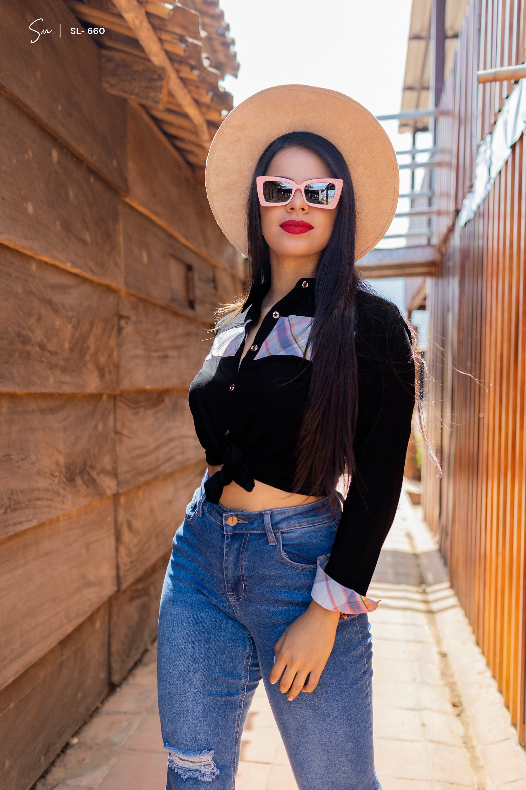 Blusa manga larga con detalles de cuadros SL-660