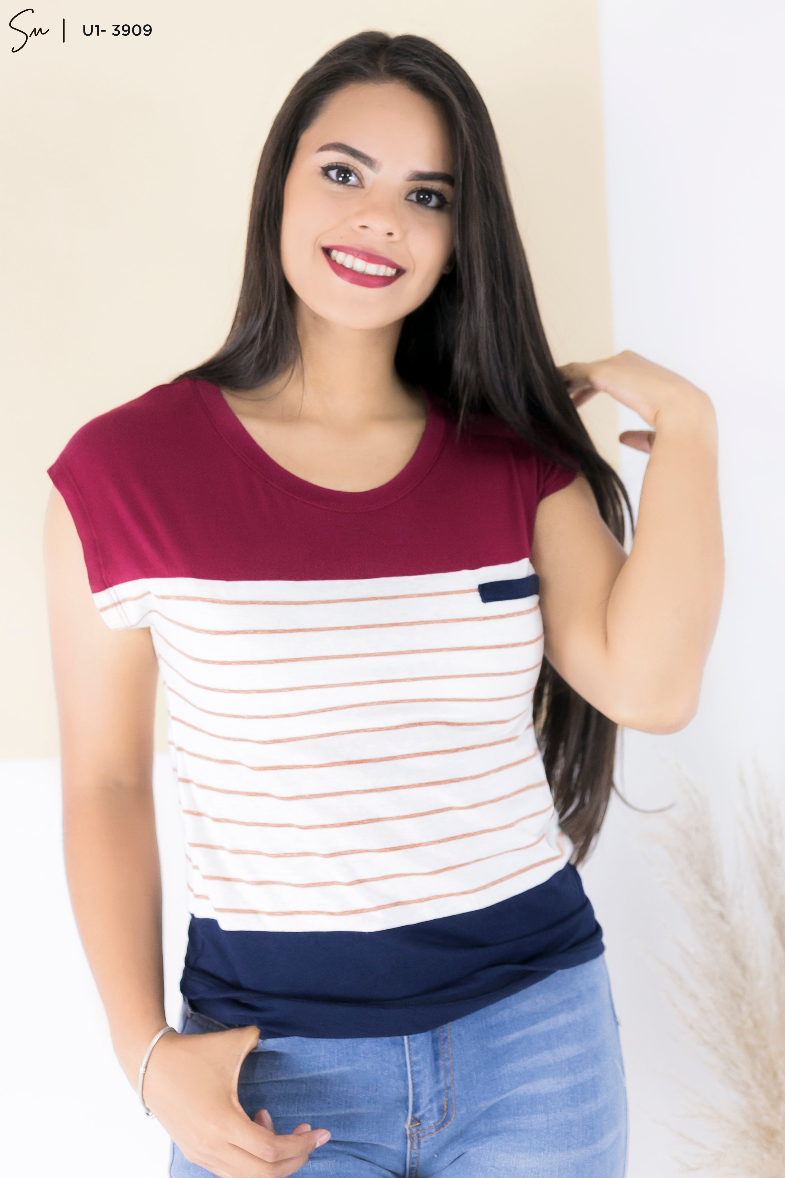 Camiseta Stefany U1-3909